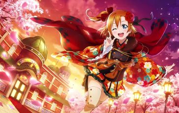 Kosaka-Honoka-Love-Live-Thumb