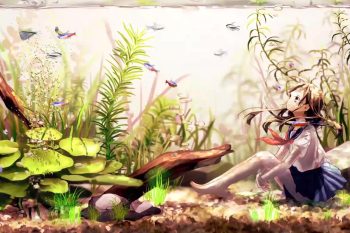 Anime-Girl-Inside-Aquarium-Thumb